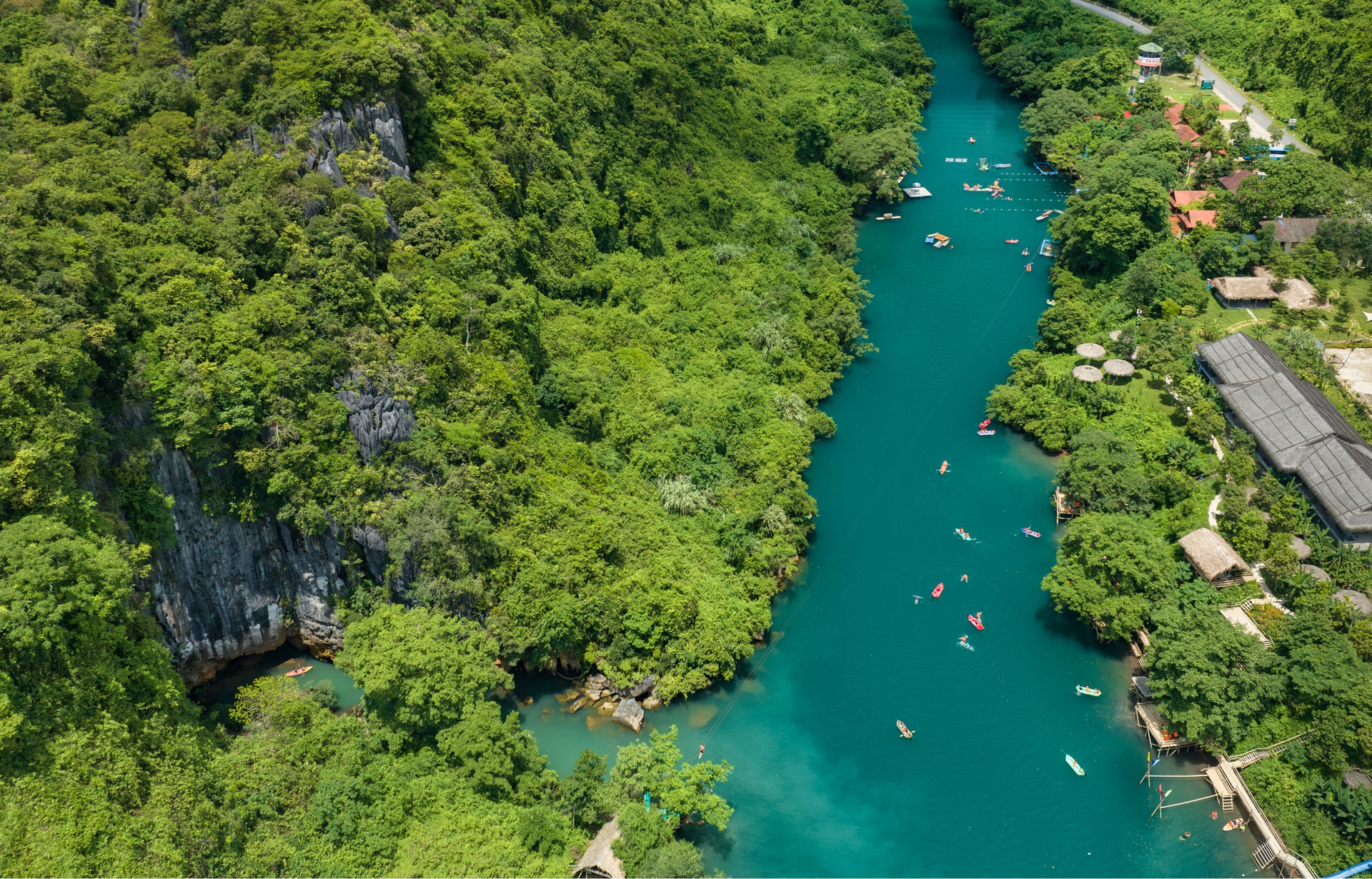 Trải nghiệm tour du lịch đi 1 được 3 ở Di sản Phong Nha - Kẻ Bàng - 10