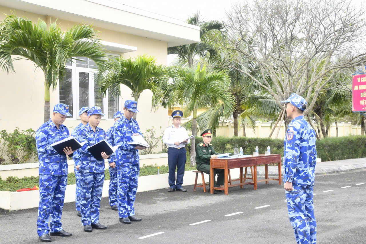 Vùng Cảnh sát biển 2 thực hiện nghiêm Nghị quyết lãnh đạo công tác huấn luyện- Ảnh 3.