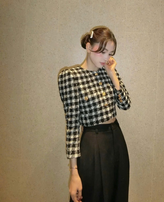 Học sao Việt bí quyết phối đồ với áo cardigan sành điệu- Ảnh 6. Học sao Việt bí quyết phối đồ với áo cardigan sành điệu- Ảnh 6.