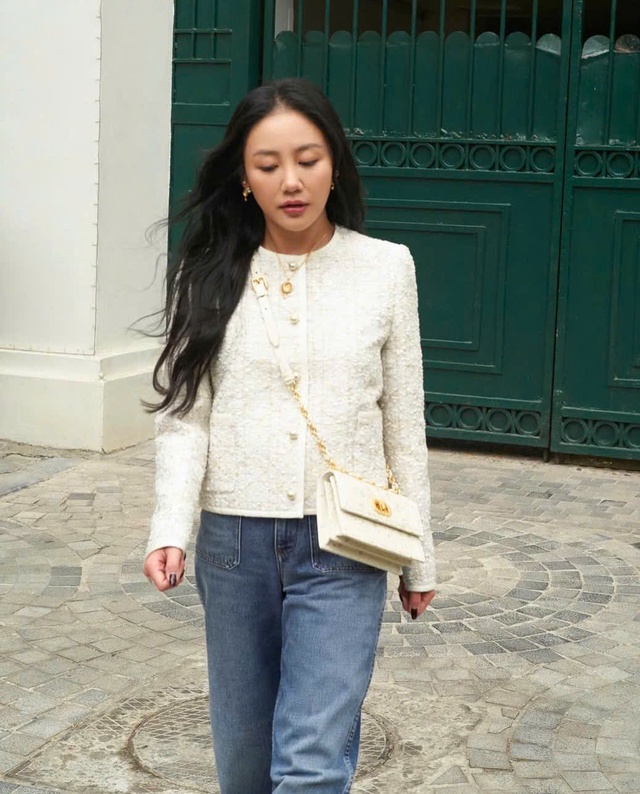 Học sao Việt bí quyết phối đồ với áo cardigan sành điệu- Ảnh 8. Học sao Việt bí quyết phối đồ với áo cardigan sành điệu- Ảnh 8.