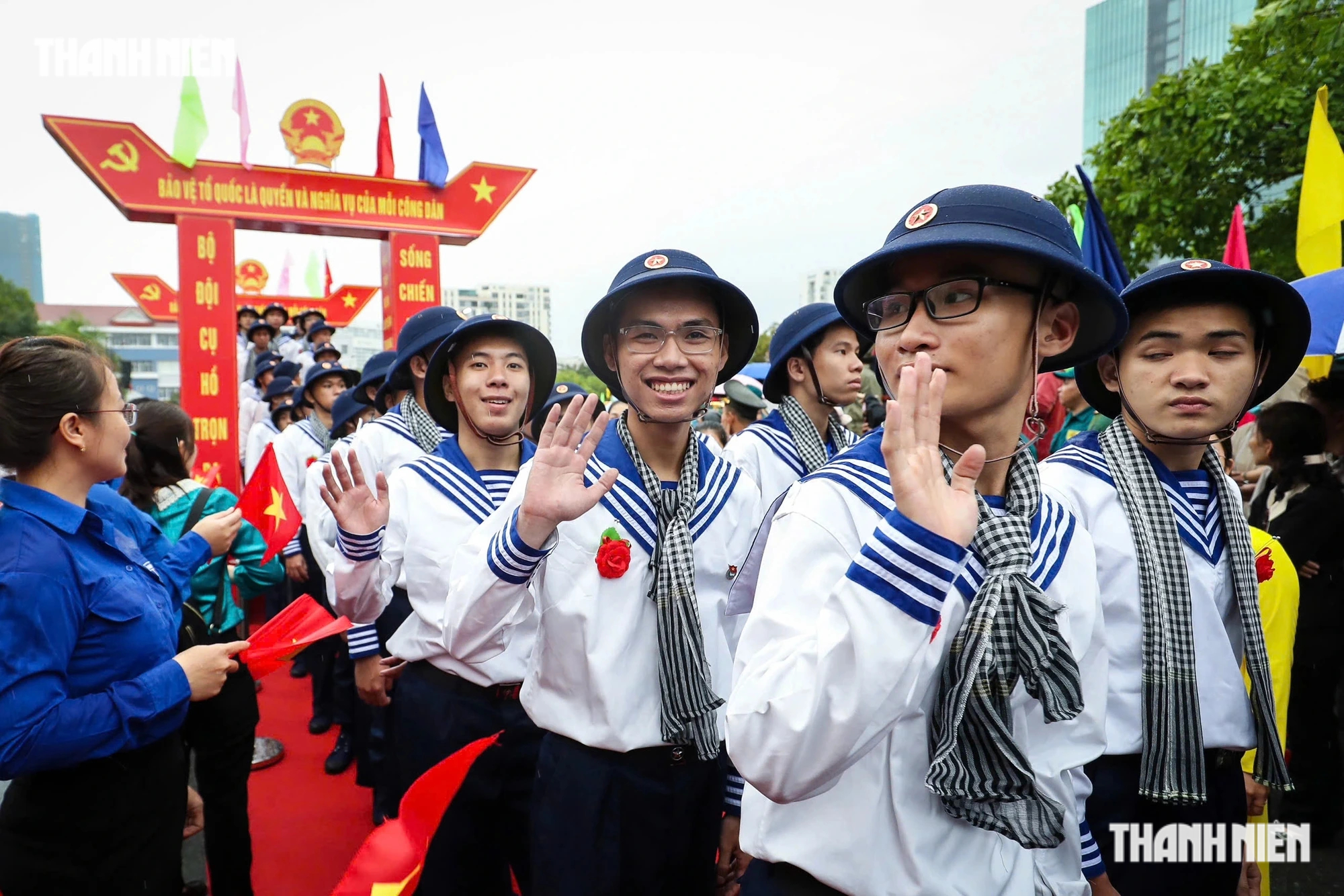 Nghĩa vụ quân sự 2025: Gần 5.000 thanh niên TP.HCM nhập ngũ- Ảnh 9.