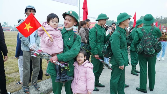 Tân binh Thái Nguyên, Quảng Ninh lên đường nhập ngũ ảnh 21