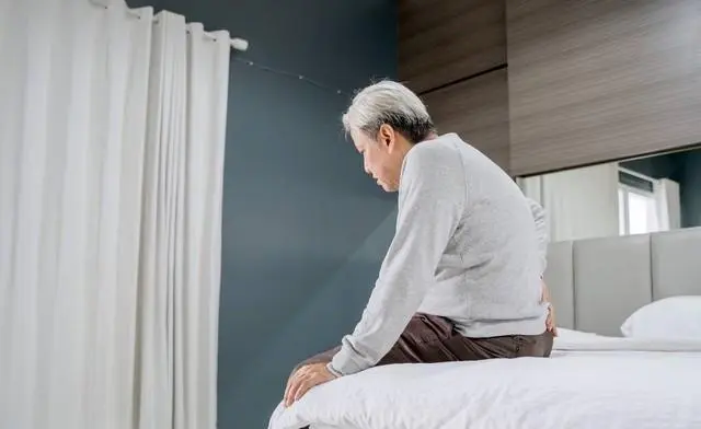 Cụ ông U70 có 7 tỷ đồng tiền bán nhà nhưng chia cho con gái 1 nửa, con trai tay trắng gọi điện: Nghe lời giải thích đành nín lặng - Ảnh 4. Cụ ông U70 có 7 tỷ đồng tiền bán nhà nhưng chia cho con gái 1 nửa, con trai tay trắng gọi điện: Nghe lời giải thích đành nín lặng - Ảnh 4.