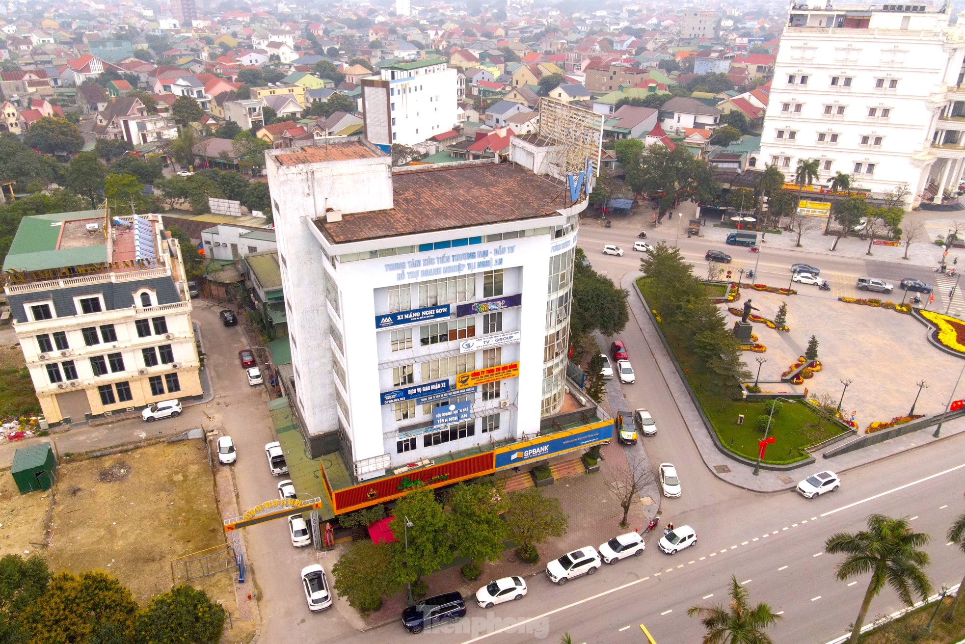 Cận cảnh loạt công trình vi phạm ở khu "đất vàng" của VCCI chi nhánh Nghệ An - Hà Tĩnh - Quảng Bình ảnh 4