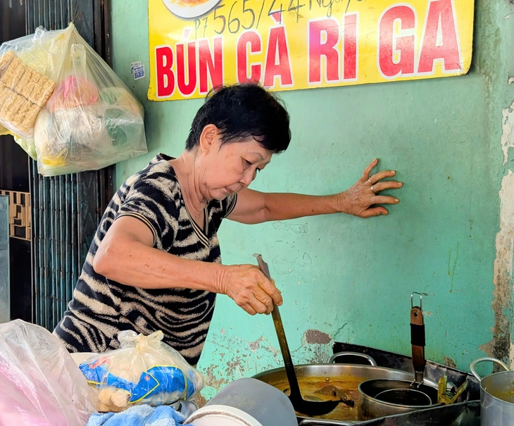 Bún cà ri gà - Ảnh 5.