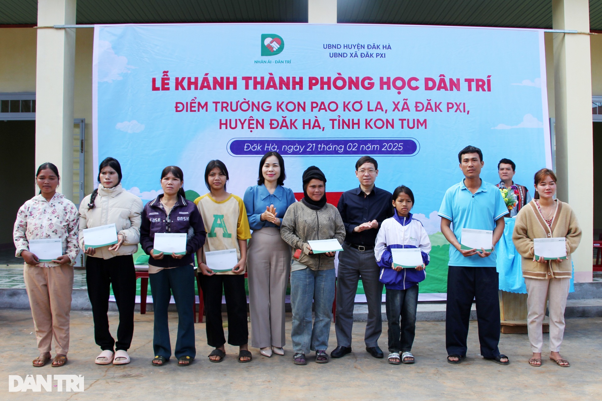 Khánh thành 2 phòng học Dân trí ở vùng khó tỉnh Kon Tum - 7