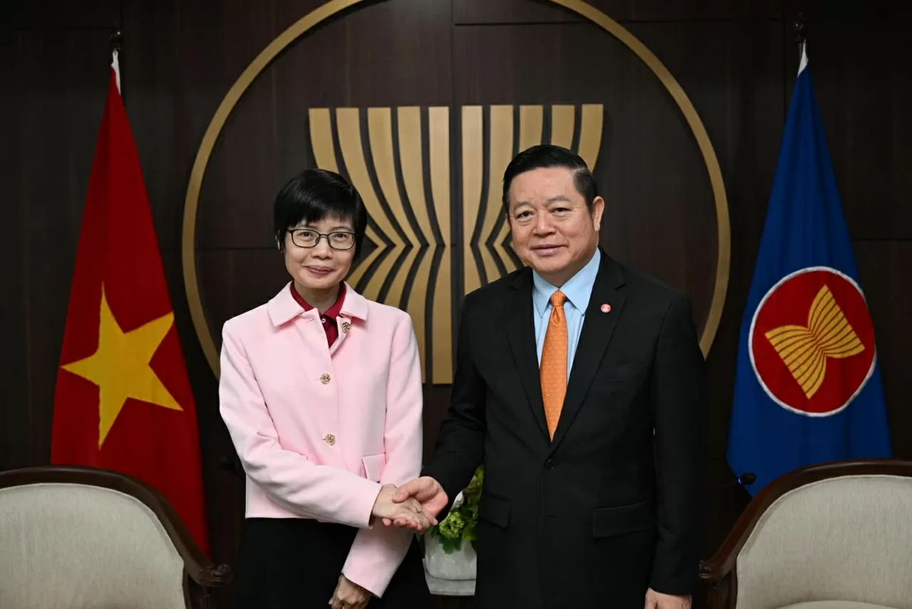 ASEAN Secretary-General Dr. Kao Kim Hourn received Permanent Representative of Vietnam to ASEAN, Ambassador Ton Thi Ngoc Huong on February 20.