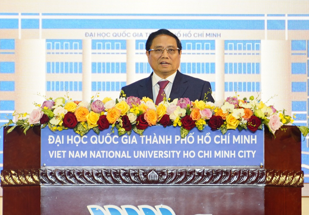 Thủ tướng Phạm Minh Chính: Đến năm 2030, ĐHQG TP.HCM thuộc nhóm 100 cơ sở giáo dục hàng đầu Châu Á - Ảnh 4.