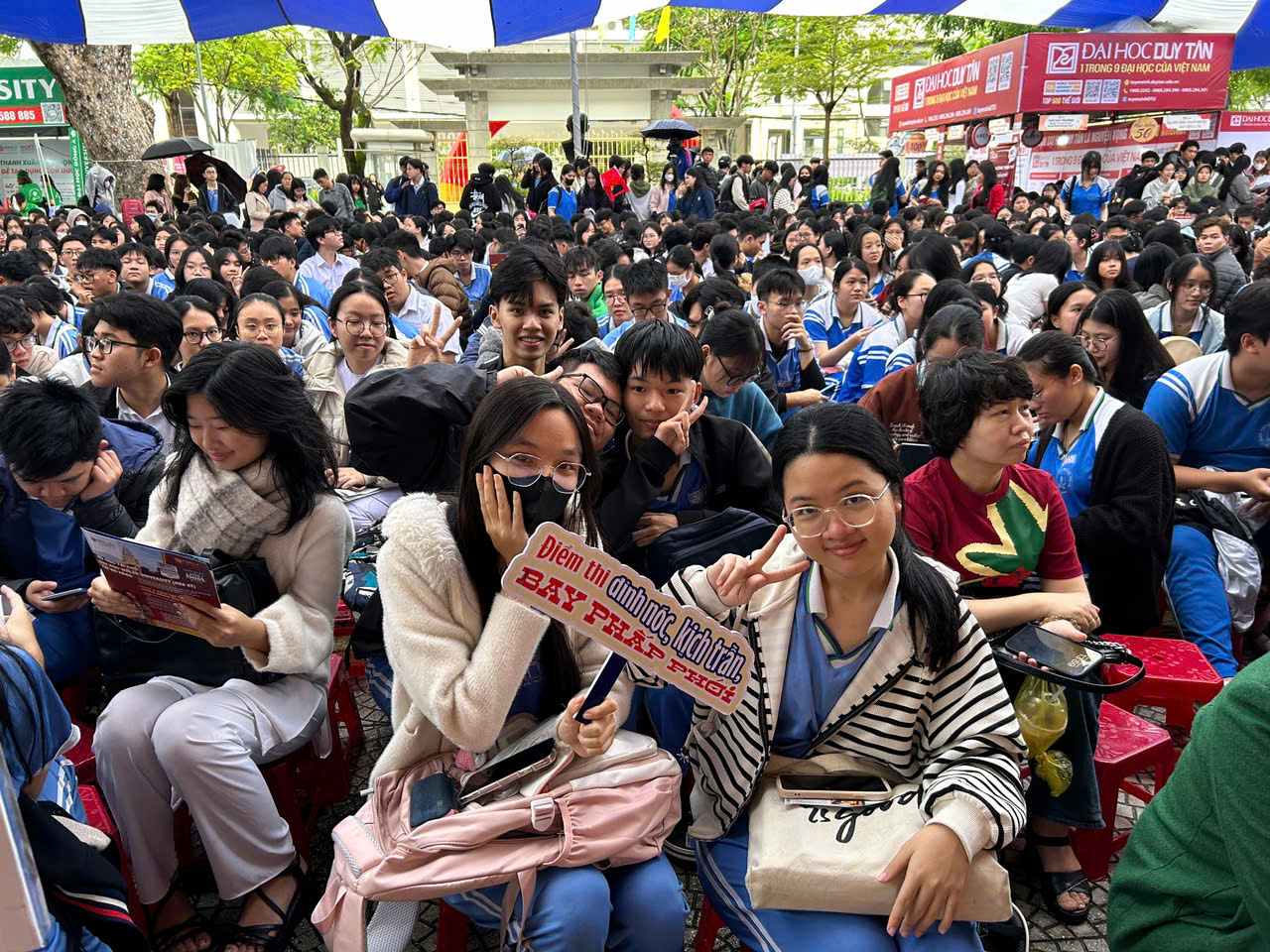 Tư vấn mùa thi 2025: Giải đáp thắc mắc về những thay đổi xét tuyển ĐH - Ảnh 3.