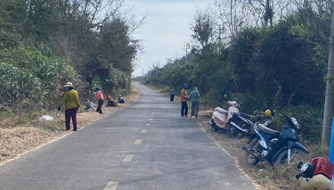 Nông dân xứ đảo ở Bình Thuận phát động thi đua sản xuất kinh doanh giỏi, đoàn kết giúp nhau làm giàu - Ảnh 4.