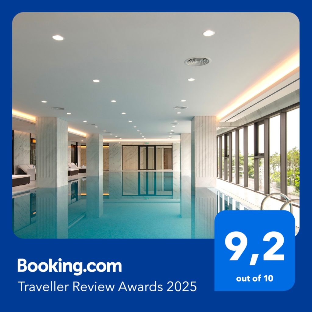 The Five Suites Lilas và The Five Residences Hanoi vinh dự nhận giải thưởng Traveller Review Awards 2025 từ Booking.com