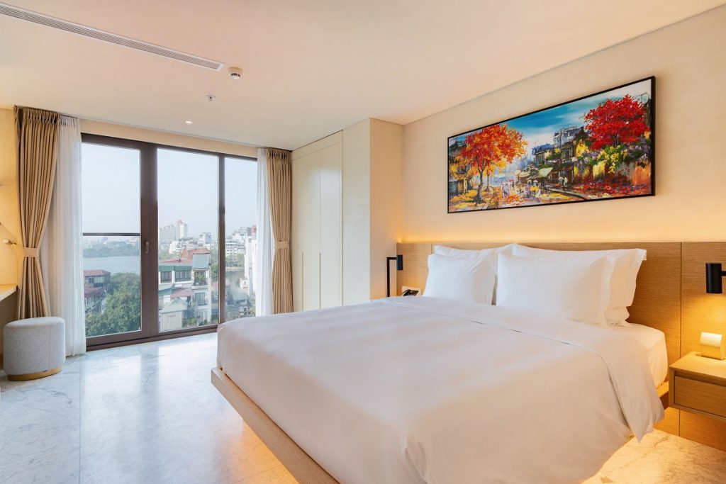 The Five Suites Lilas và The Five Residences Hanoi vinh dự nhận giải thưởng Traveller Review Awards 2025 từ Booking.com