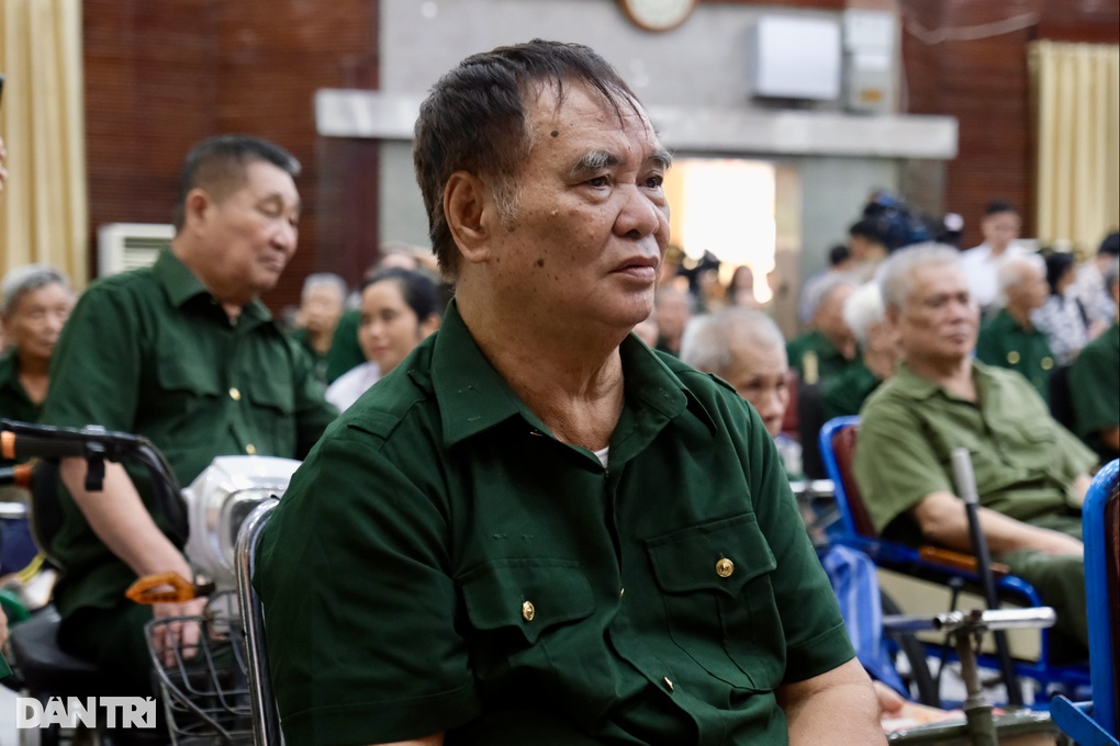 6 tháng đưa 78.000 lao động xuất ngoại, hoàn thành việc tăng lương - 2 6 tháng đưa 78.000 lao động xuất ngoại, hoàn thành việc tăng lương - 2