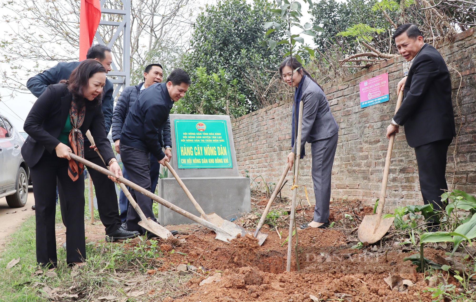 Hoà Bình: Phát động phong trào thi đua 