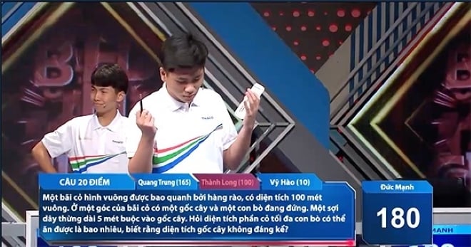 Cả 4 thí sinh chào thua câu đố Đường lên đỉnh Olympia, cách giải dễ hơn ăn kẹo.