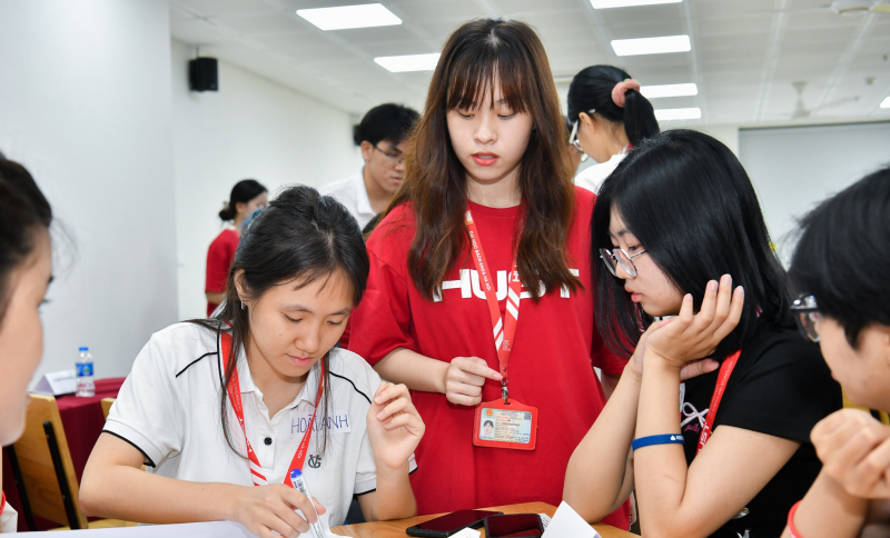 Có nên quy đổi điểm trúng tuyển đại học về một thang chung? -0