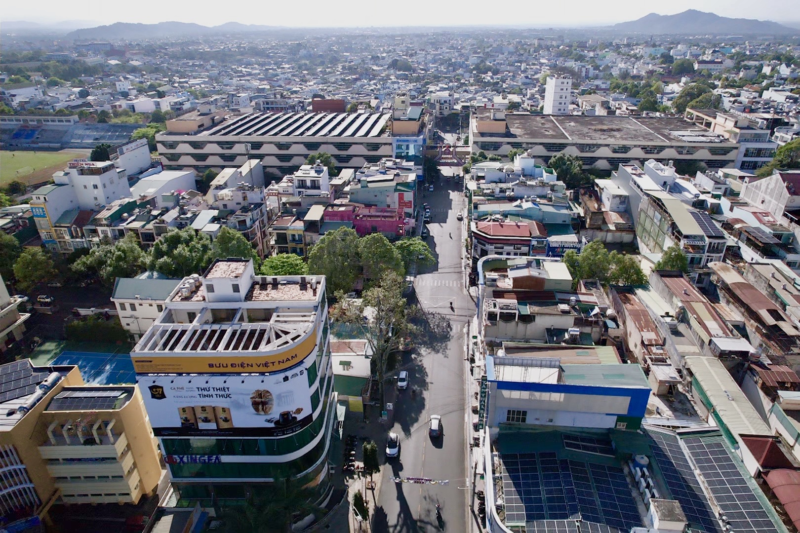 'Giá đất nhà nước' ở trung tâm Buôn Ma Thuột gần 98 triệu đồng/m2, cách xa giá thị trường - Ảnh 1.