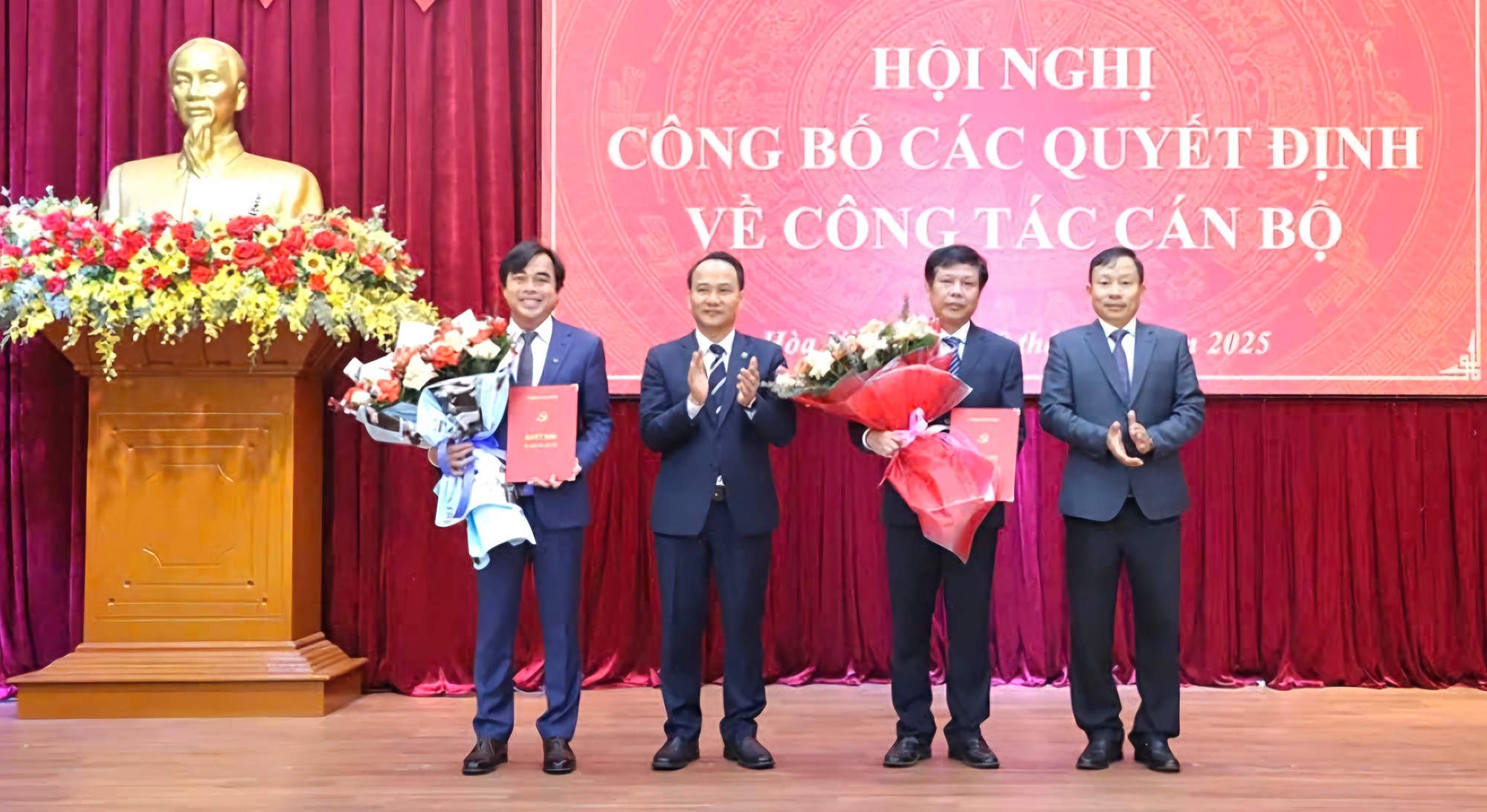 Giám đốc Sở GTVT Đà Nẵng nhận nhiệm vụ mới- Ảnh 1. Giám đốc Sở GTVT Đà Nẵng nhận nhiệm vụ mới- Ảnh 1.