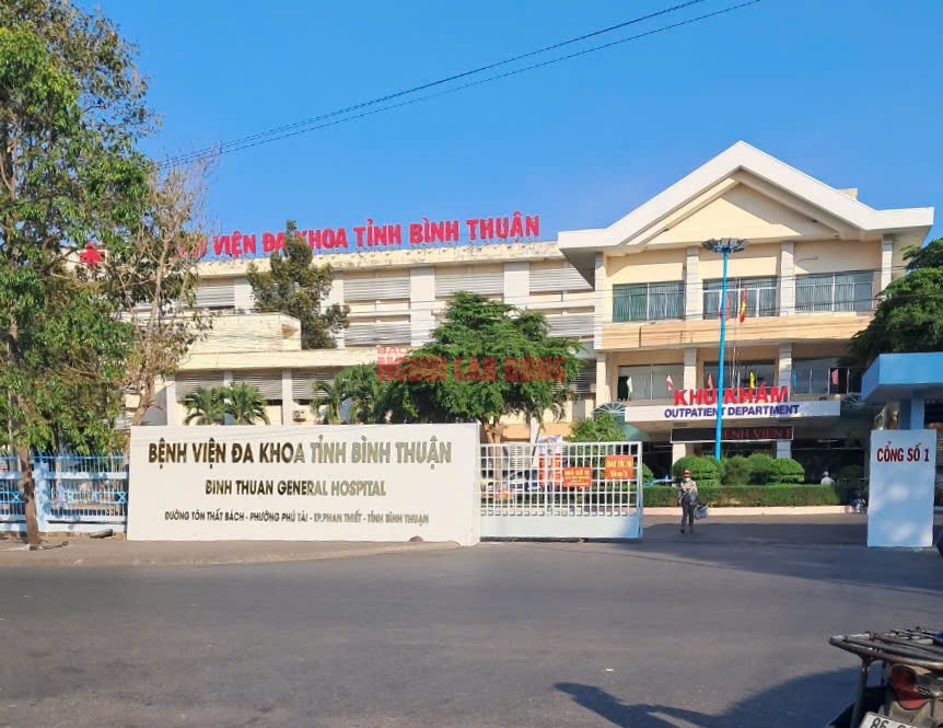 Khởi tố vụ án thổi giá thiết bị phòng, chống COVID-19 tại Bệnh viện Bình Thuận- Ảnh 1.