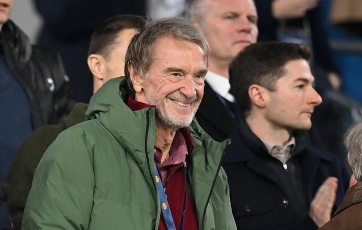 Sir Jim Ratcliffe tiếp tục chính sách "thắt lưng buộc bụng" tại Man Utd. (Ảnh: Getty).