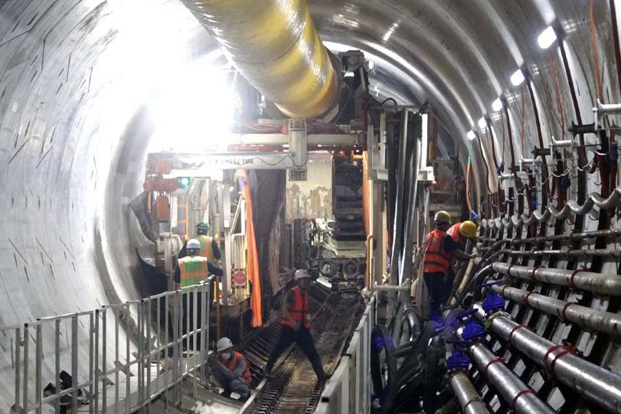 Metro Nhổn - ga Hà Nội vận hành máy đào hầm thứ hai- Ảnh 1. Metro Nhổn - ga Hà Nội vận hành máy đào hầm thứ hai- Ảnh 1.