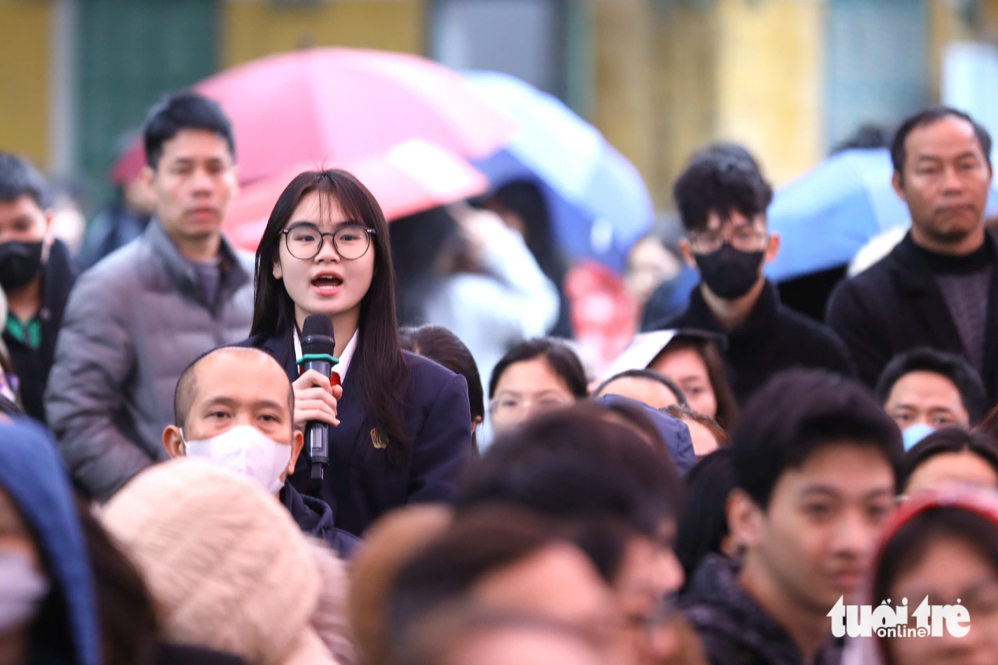 Ngày hội tự tin vào lớp 10: Khi nào Hà Nội công bố môn thi thứ ba? Cách tính điểm chuẩn năm nay? - Ảnh 1.