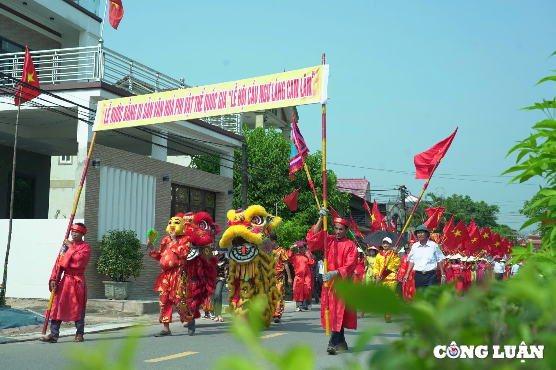 le hoi cau ngu lang cam lam niem tin vao mot nam binh an boi thu hinh 1