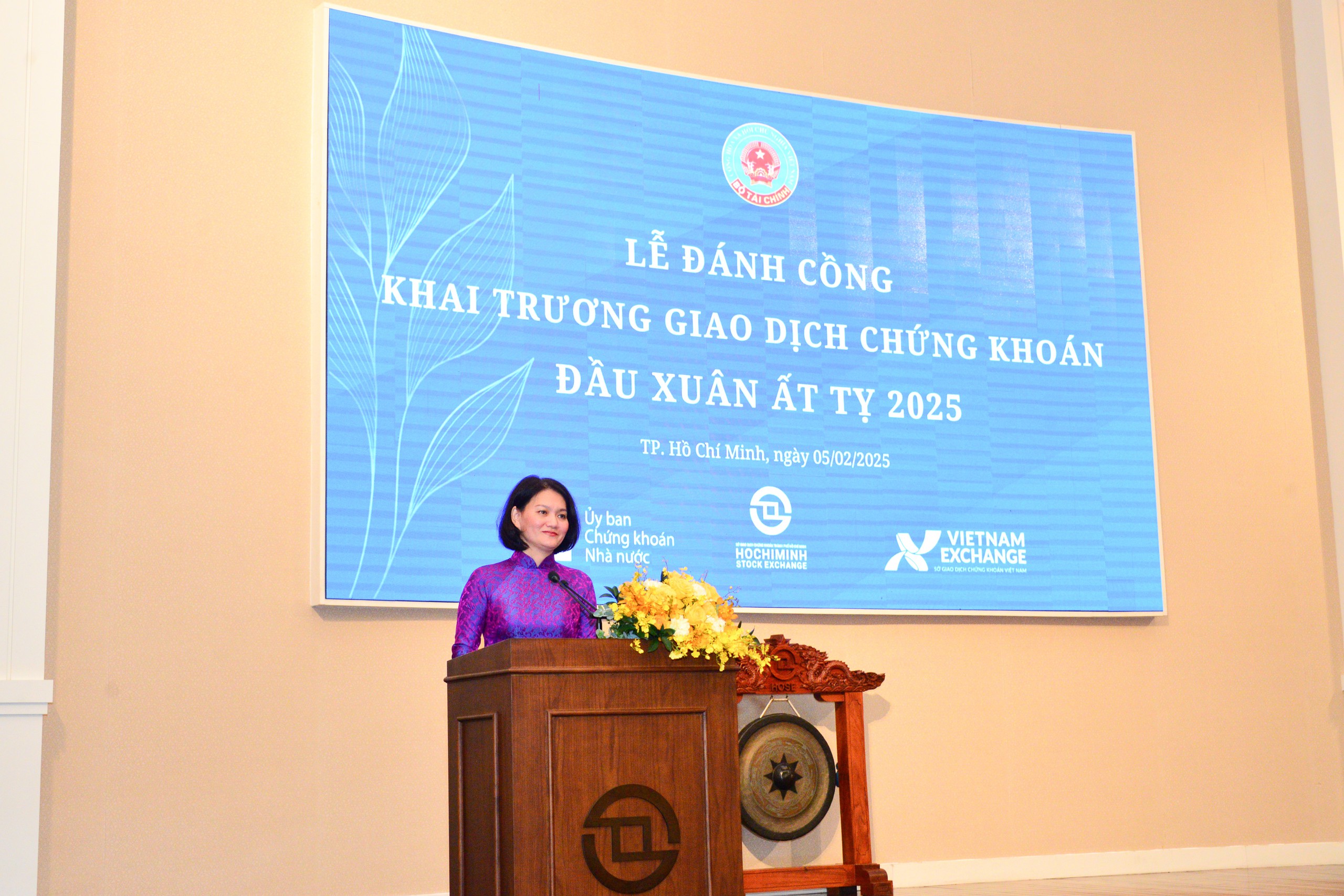 Quyết tâm nâng hạng thị trường chứng khoán trong năm nay- Ảnh 1. Quyết tâm nâng hạng thị trường chứng khoán trong năm nay- Ảnh 1.