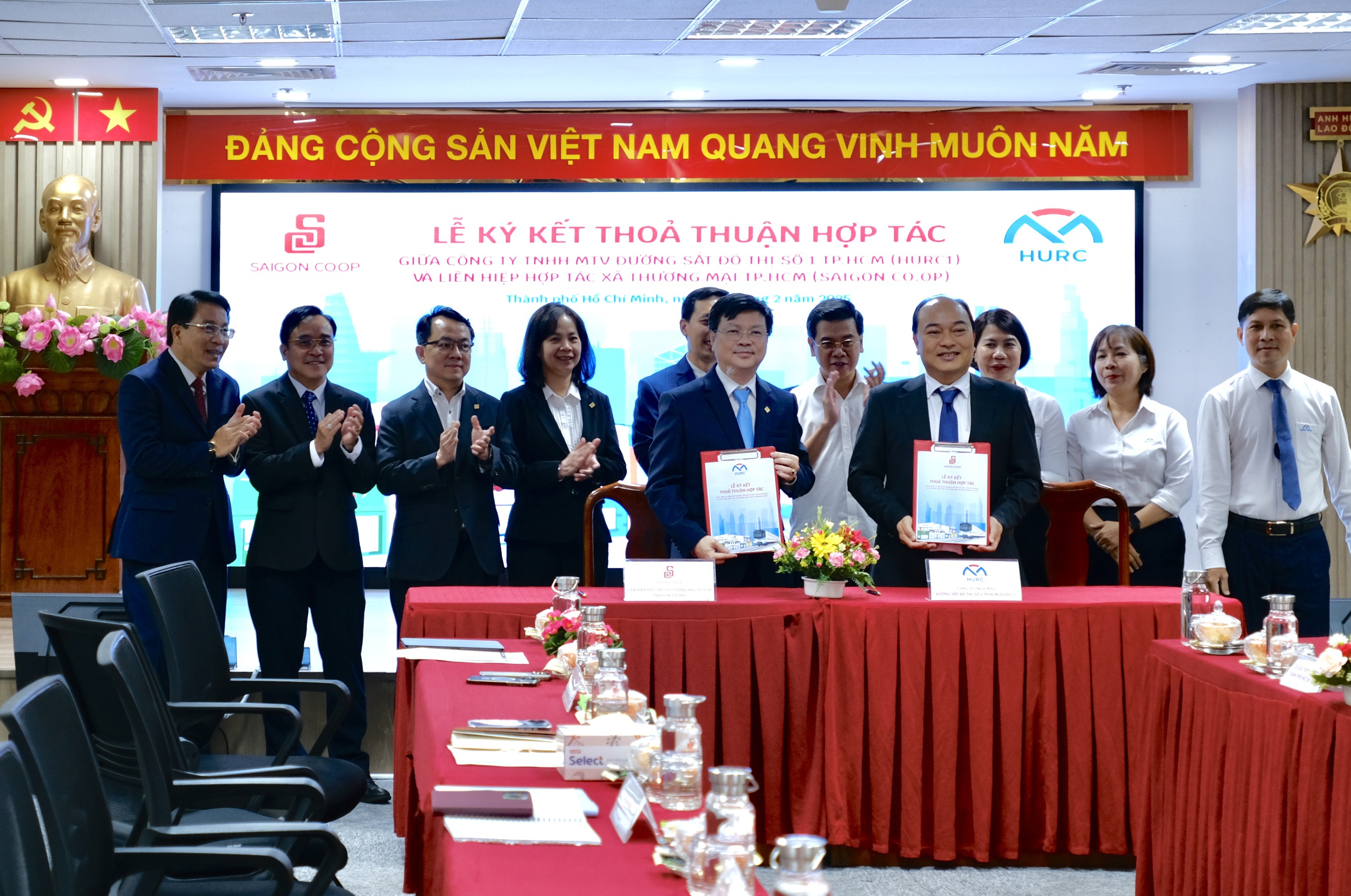 Saigon Co.op sẽ mở chuỗi cửa hàng tiện lợi ở các ga metro - Ảnh 1.