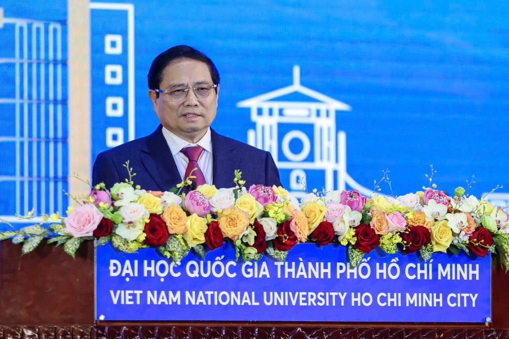 Thủ tướng dự kỷ niệm 30 năm thành lập đại học đông sinh viên nhất nước - 1