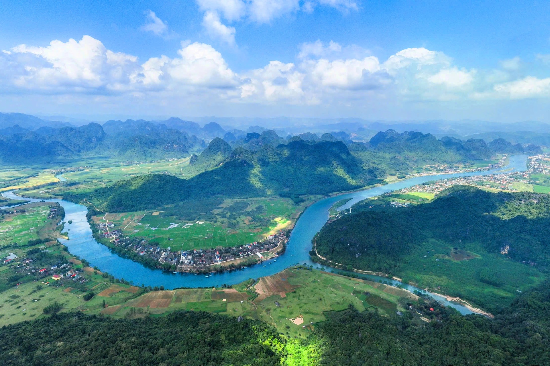 Trải nghiệm tour du lịch đi 1 được 3 ở Di sản Phong Nha - Kẻ Bàng - 1