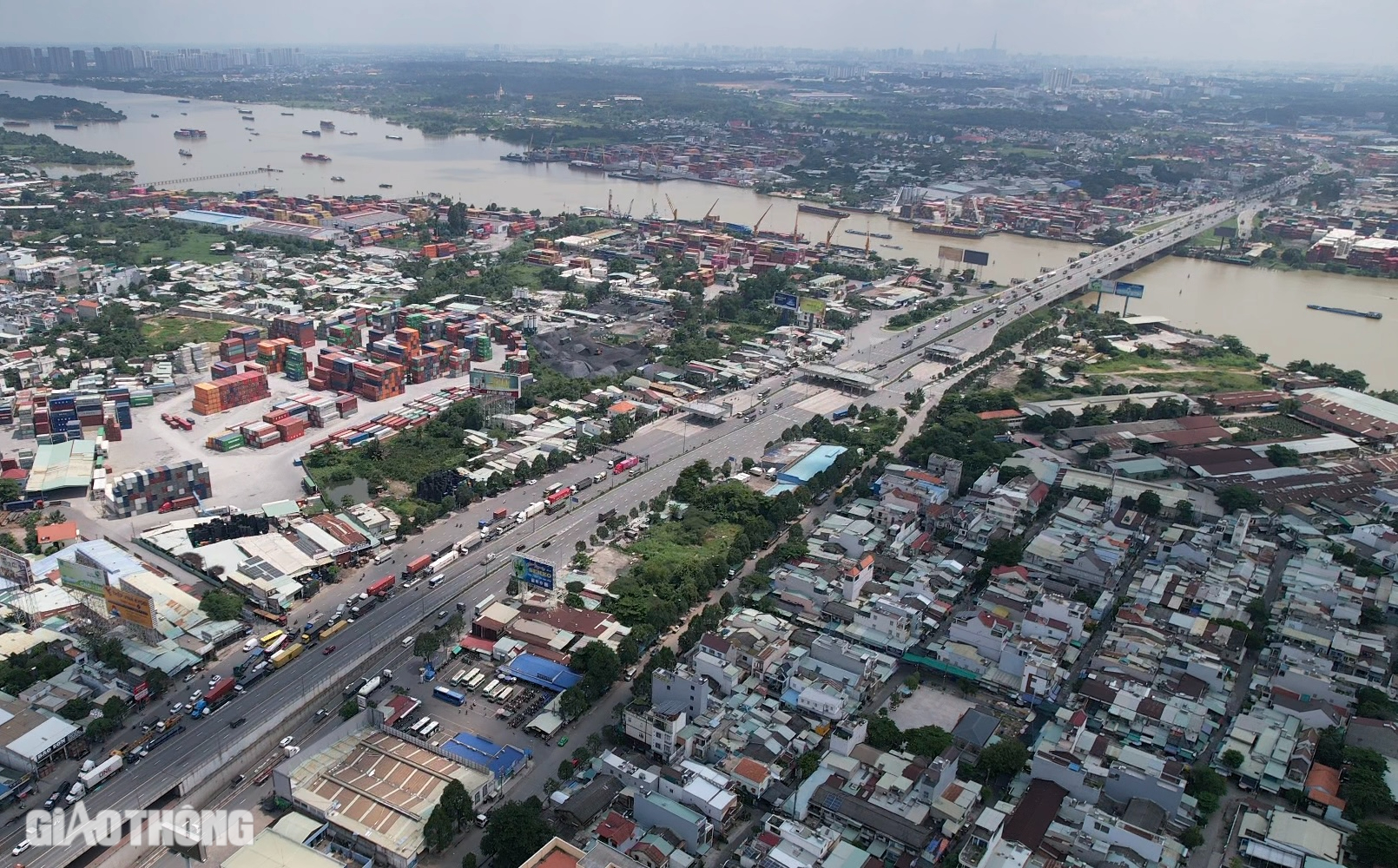 Từ 0h ngày 23/2, các phương tiện lưu thông thế nào khi kiểm định cầu Đồng Nai cũ?- Ảnh 1. Từ 0h ngày 23/2, các phương tiện lưu thông thế nào khi kiểm định cầu Đồng Nai cũ?- Ảnh 1.