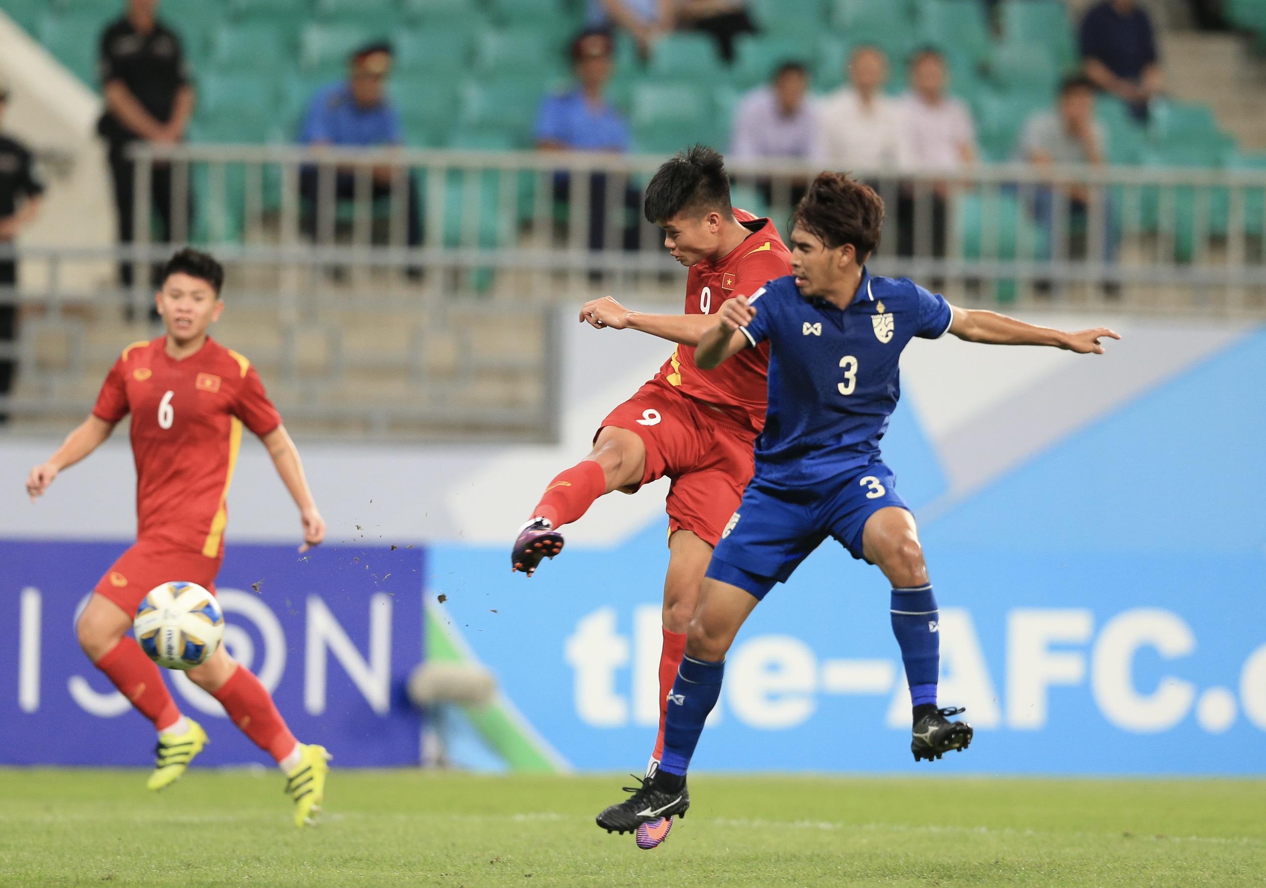 U.23 Thái Lan chạm trán nhiều đối thủ khủng, quyết tranh HCV SEA Games với Việt Nam - Ảnh 1.