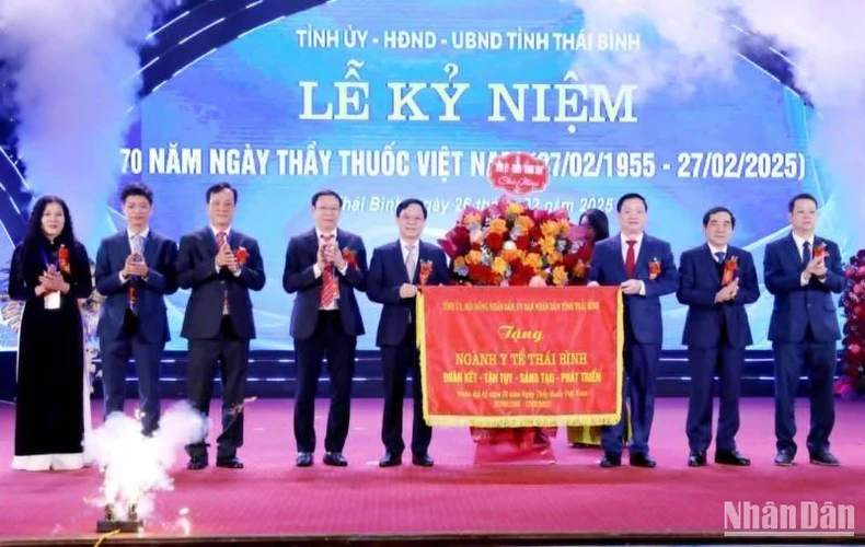 Xây dựng y tế tỉnh Thái Bình thành trung tâm y tế hiện đại khu vực đồng bằng sông Hồng ảnh 1