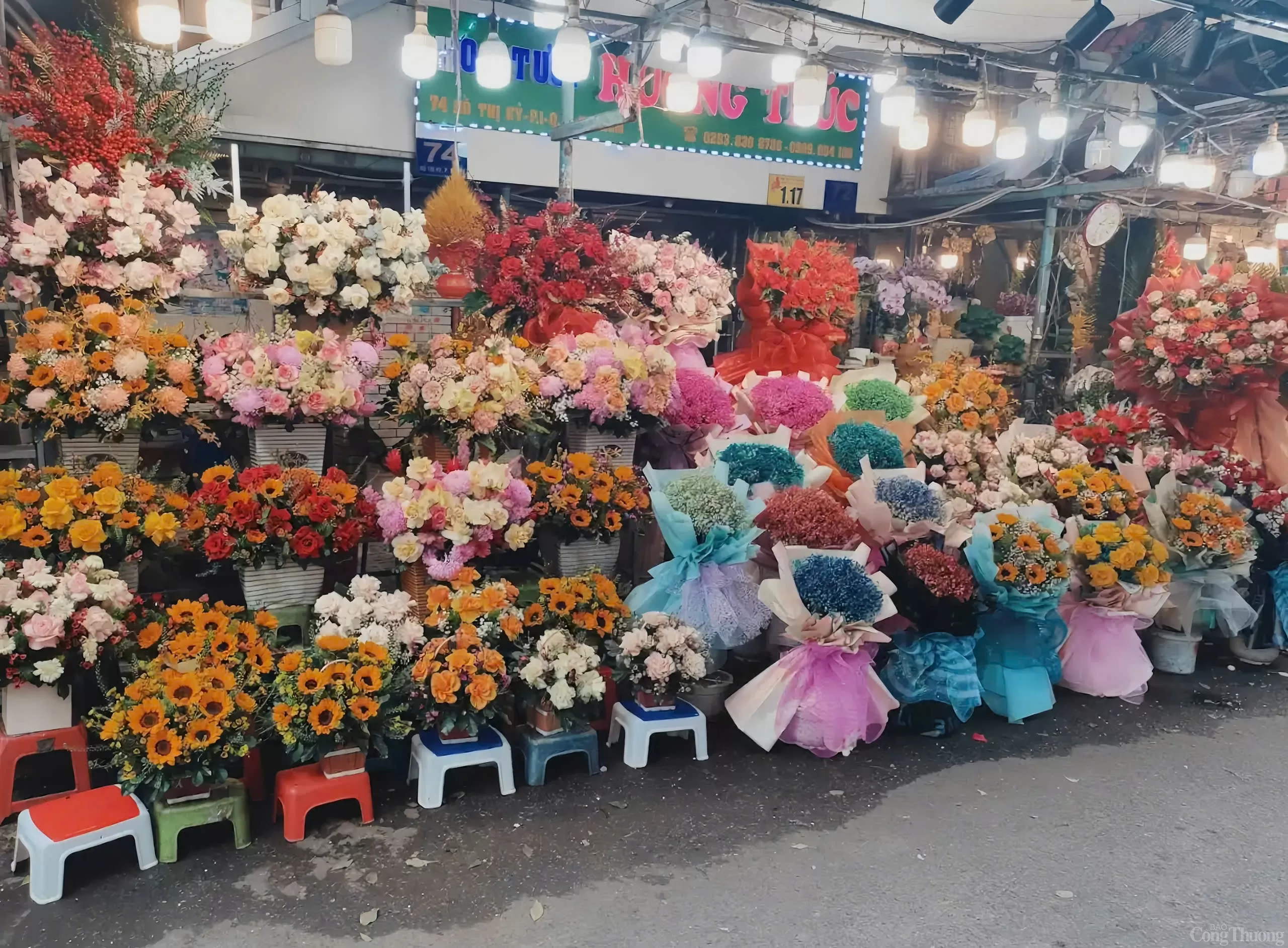 TP. Hồ Chí Minh: Giá hoa tăng mạnh trước thềm ngày 8/3