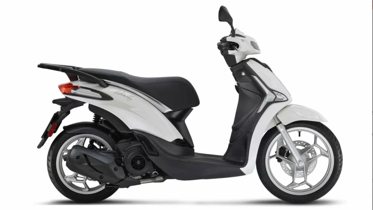 Giá xe Piaggio Liberty 2025: Bản đặc biệt có giá cao nhất