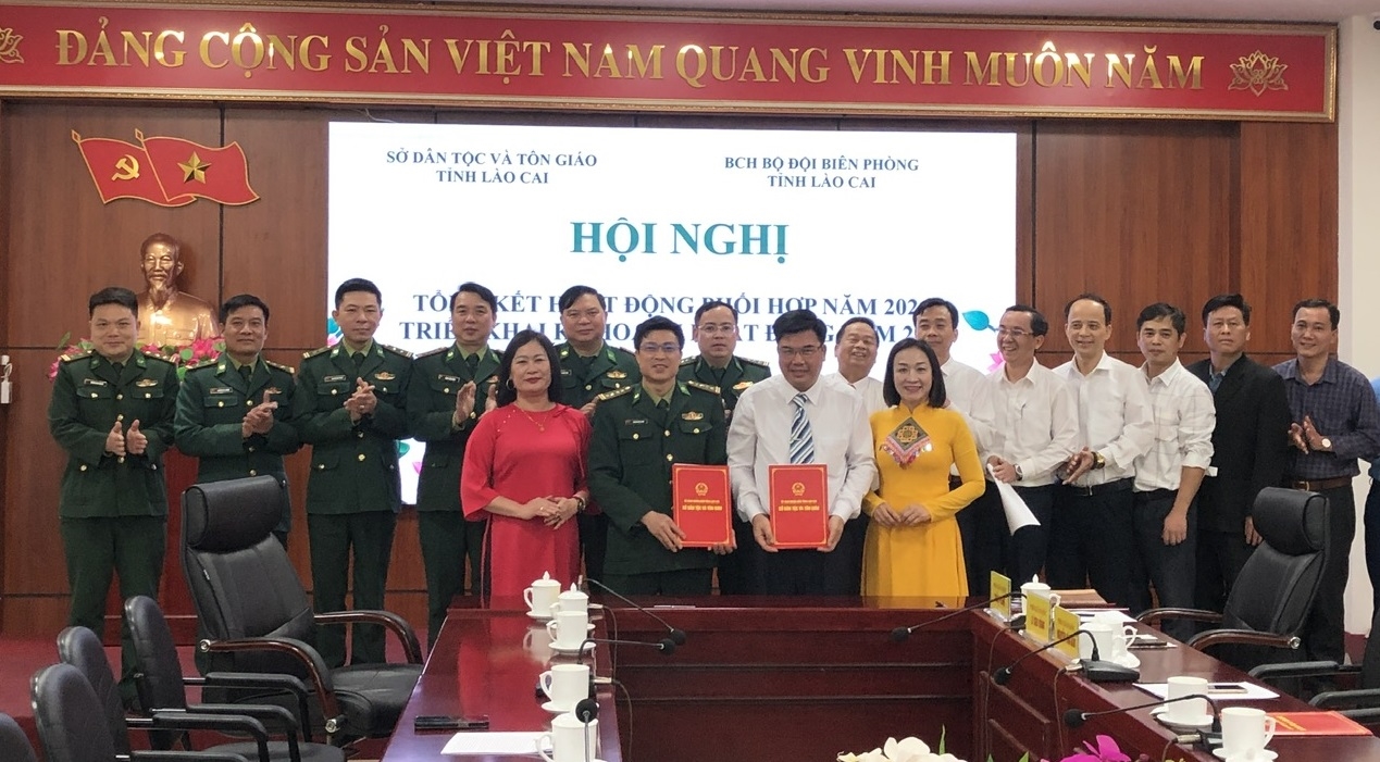 Ký kết biên bản phối hợp giữa 2 cơ quan trong năm 2025