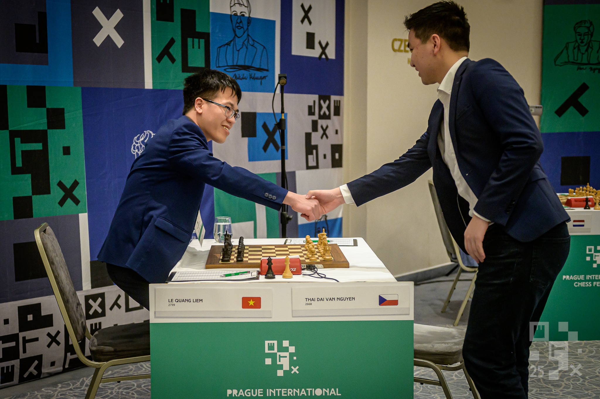 Kỳ thủ Lê Quang Liêm 'vua hòa' tại giải Prague International Chess Festival 2025- Ảnh 2.