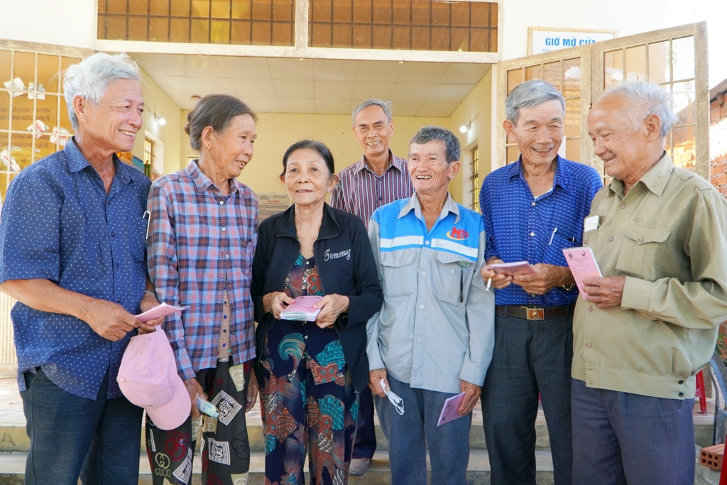 Lao động tự do có được đóng BHXH tự nguyện một lần 15 năm để nhận lương hưu?