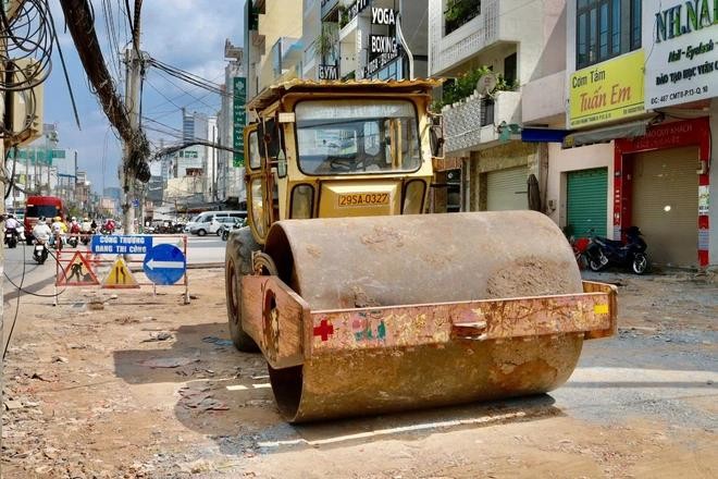 Gấp rút 'dọn' mặt bằng, người dân trông ngày metro số 2 lăn bánh ảnh 5