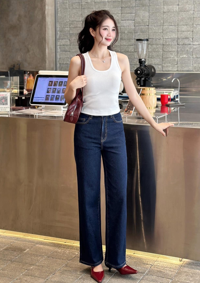 Đi tìm quần jeans hoàn hảo cho mọi vóc dáng: Bí quyết tôn dáng và thỏai mái - Ảnh 3. Đi tìm quần jeans hoàn hảo cho mọi vóc dáng: Bí quyết tôn dáng và thỏai mái - Ảnh 3.