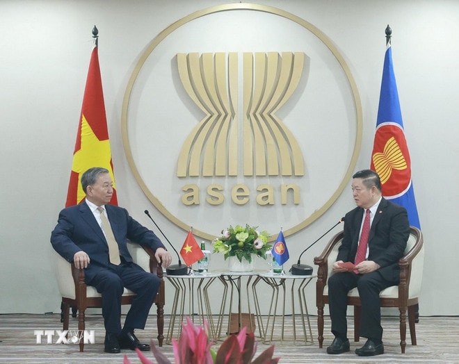 ttxvn-tong-bi-thu-ban-thu-ky-asean-6.jpg