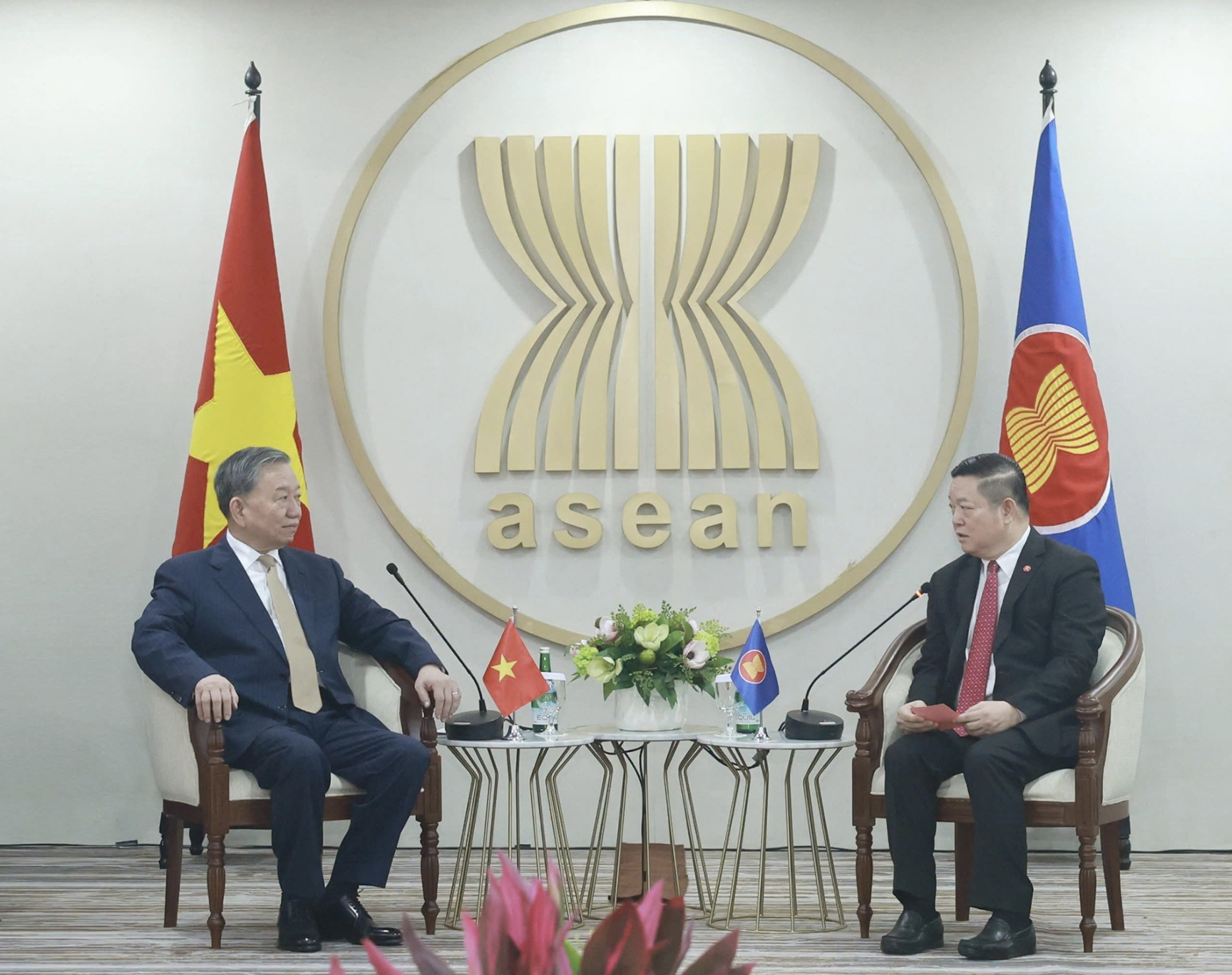 Tổng Bí thư: Việt Nam đóng góp hết sức mình cho sự phát triển của ASEAN- Ảnh 2.