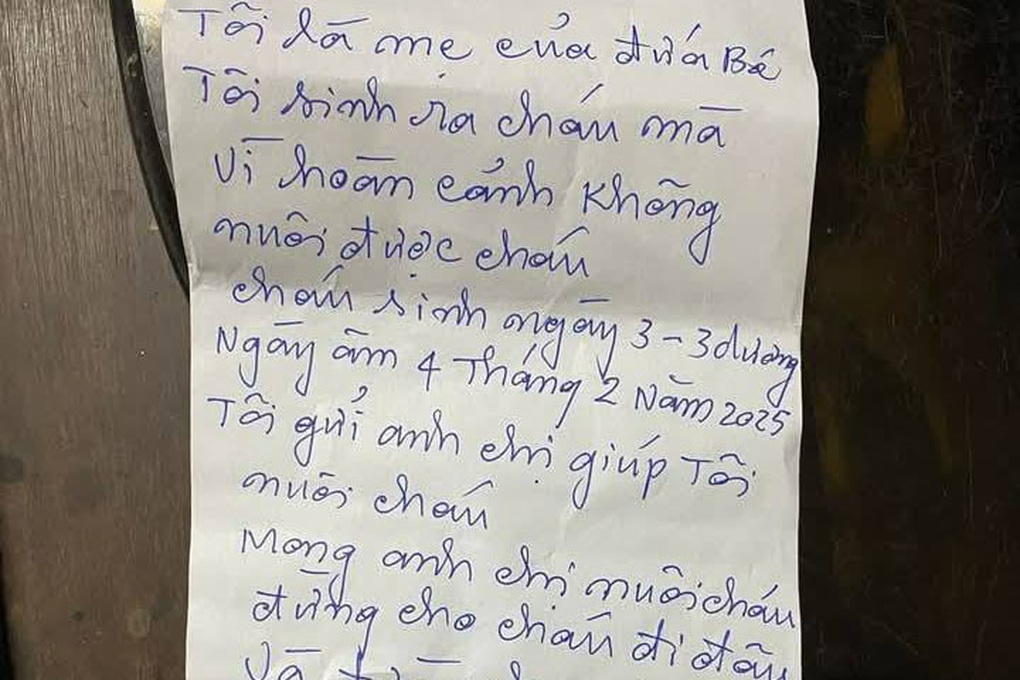 Bé gái bị bỏ rơi với lời nhắn đừng cho cháu đi đâu - 2 Bé gái bị bỏ rơi với lời nhắn đừng cho cháu đi đâu - 2