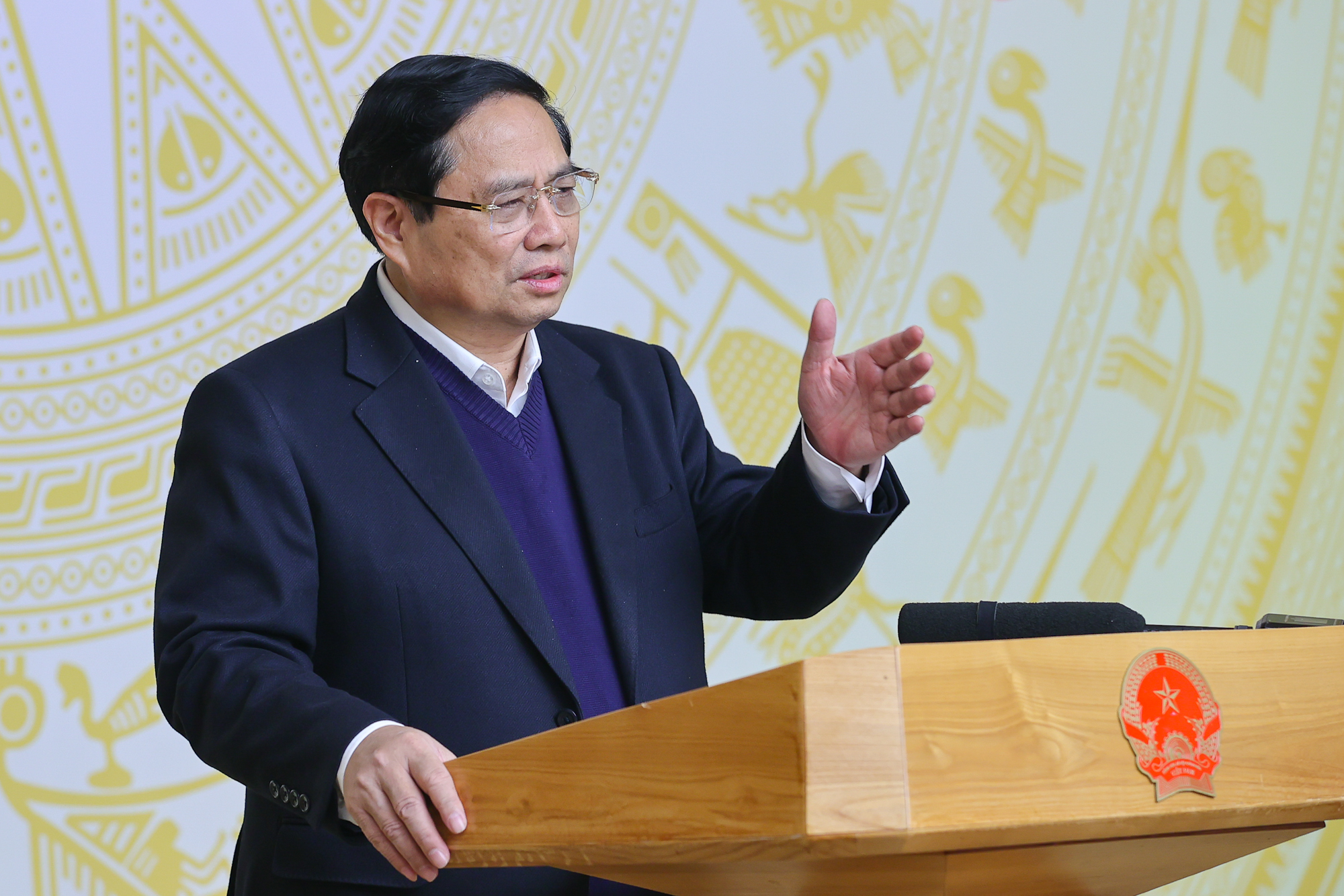 Thủ tướng: Chống lãng phí phải như “cơm ăn, nước uống hằng ngày