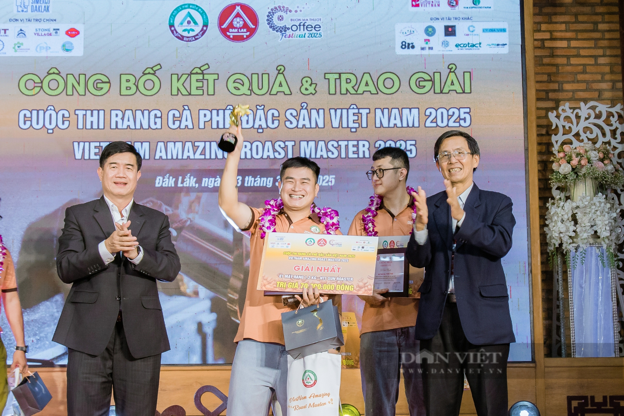 Tìm ra người rang Cà phê Đặc Sản ngon nhất Việt Nam - Ảnh 5.