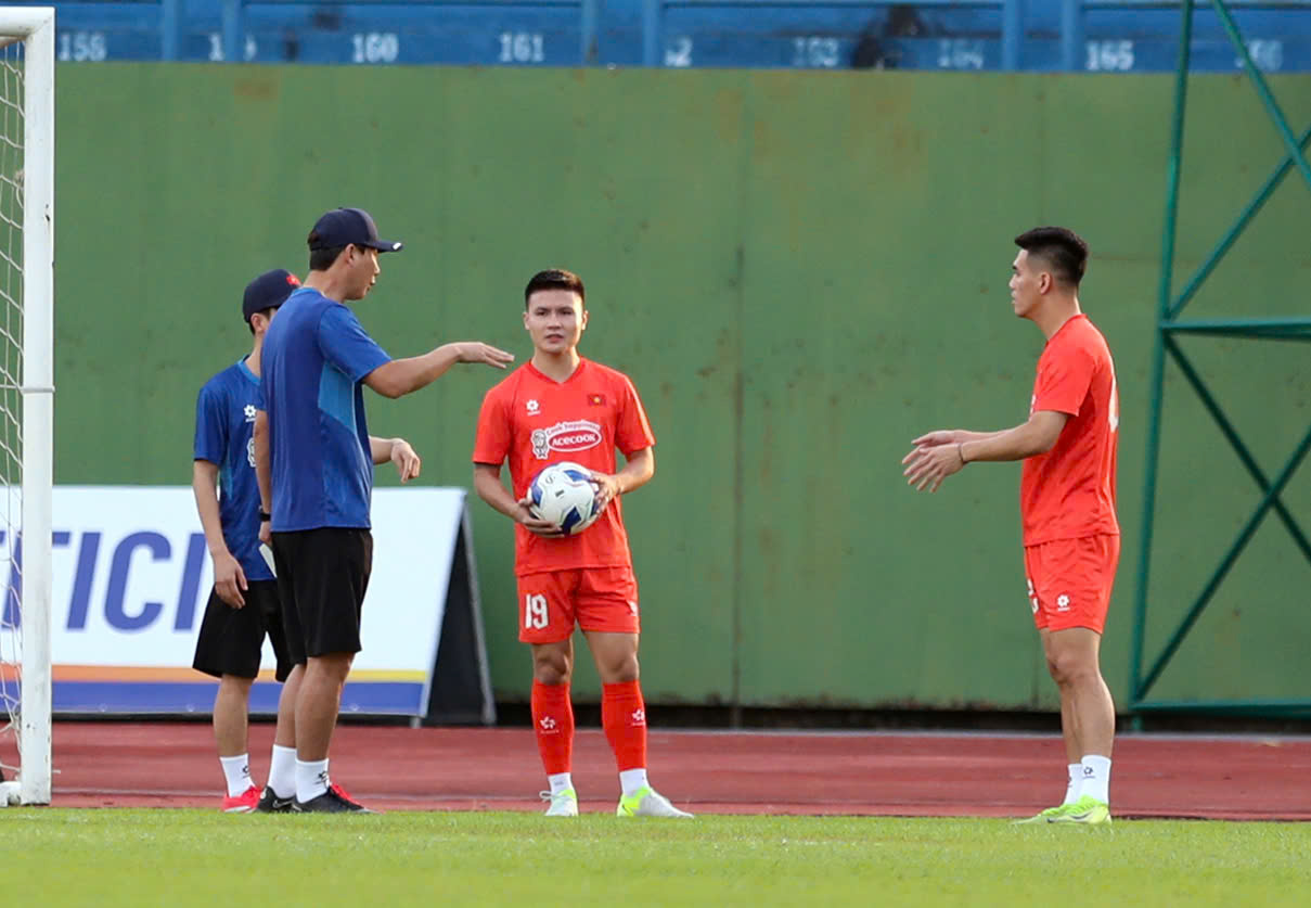 Tiến Linh tái phát chấn thương, dấu hỏi cho trận gặp Lào- Ảnh 1.