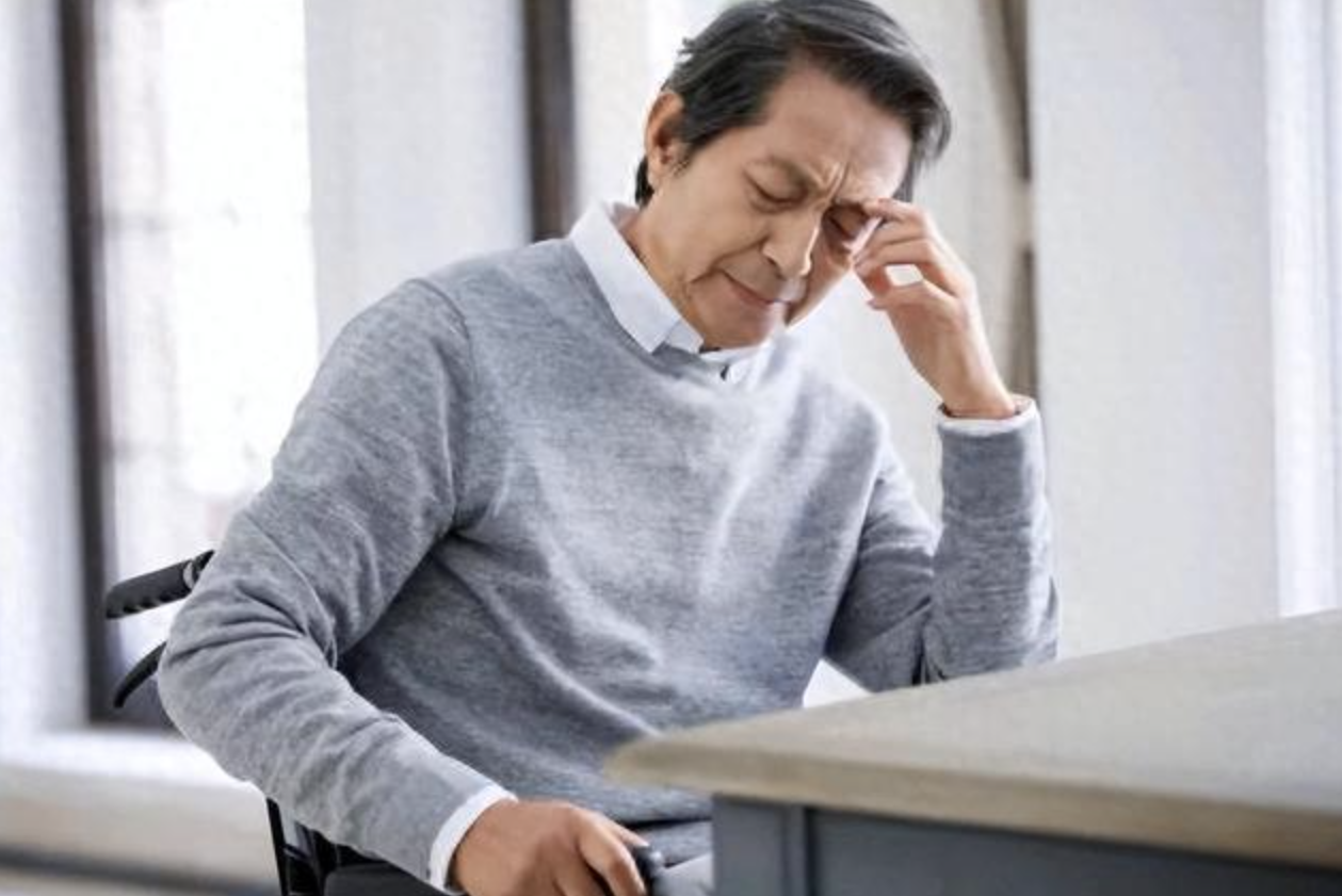 Vì sao người sau 50 tuổi dễ mắc các bệnh nguy hiểm? Đáp án khiến nhiều người phải thay đổi những thói quen nhỏ nhất hàng ngày - Ảnh 4. Vì sao người sau 50 tuổi dễ mắc các bệnh nguy hiểm? Đáp án khiến nhiều người phải thay đổi những thói quen nhỏ nhất hàng ngày - Ảnh 4.