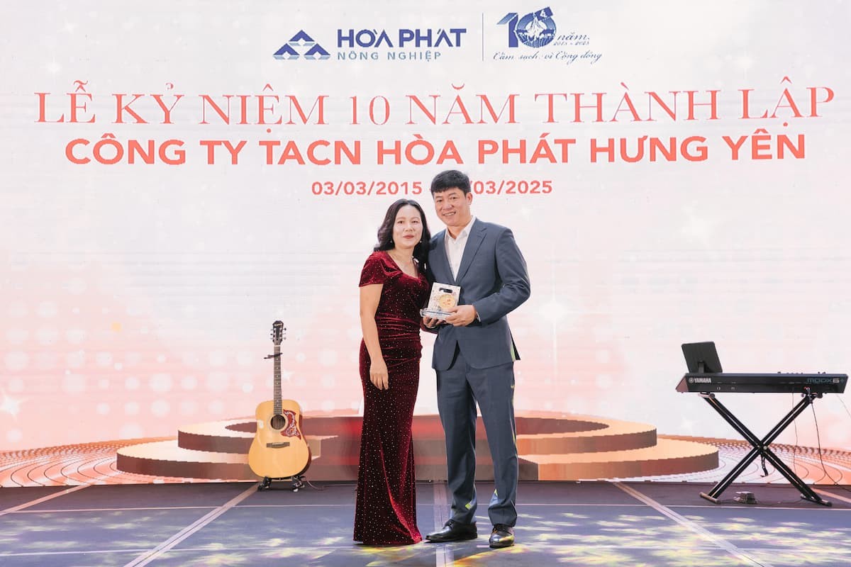 anh-cong