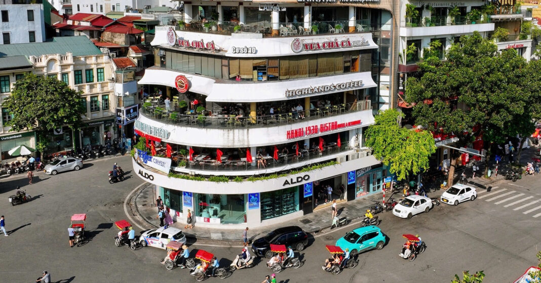Hà Nội phá bỏ 'Hàm cá mập' trước ngày 30/4